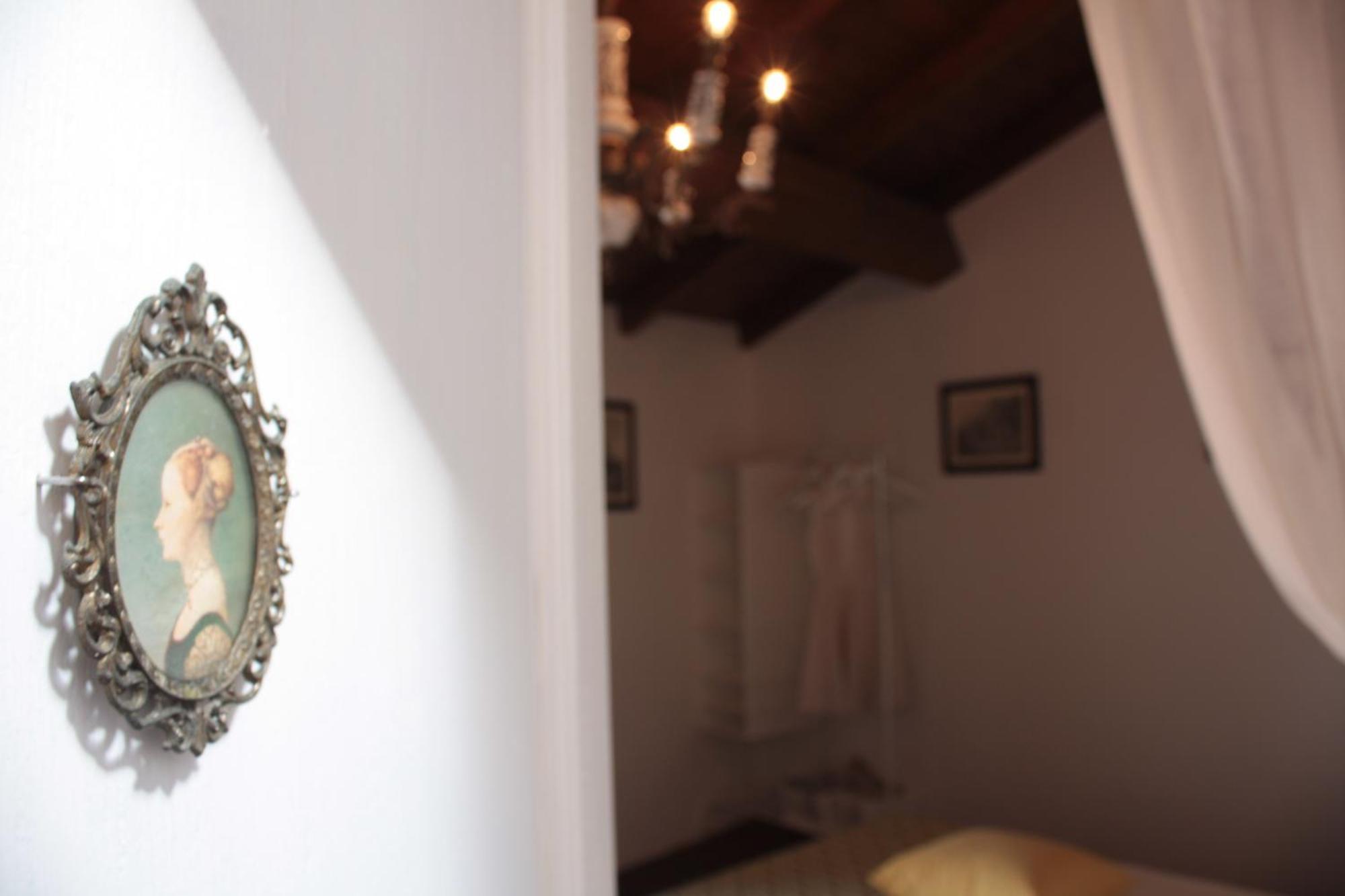 Il Lupo Rosso Santu Lussurgiu Quarto foto