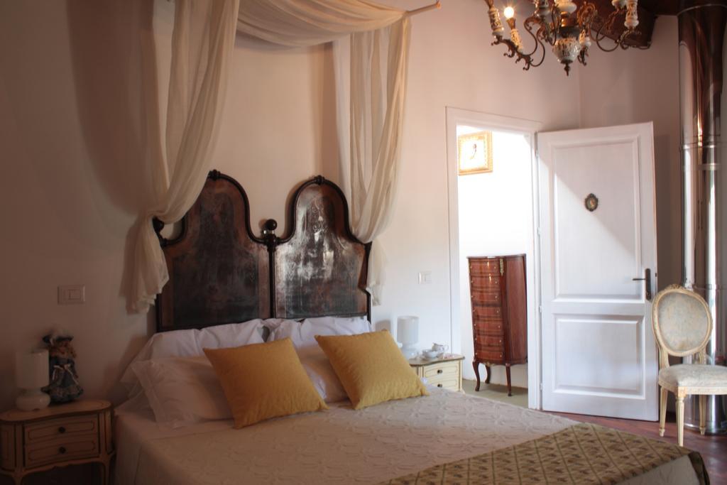 Il Lupo Rosso Santu Lussurgiu Quarto foto