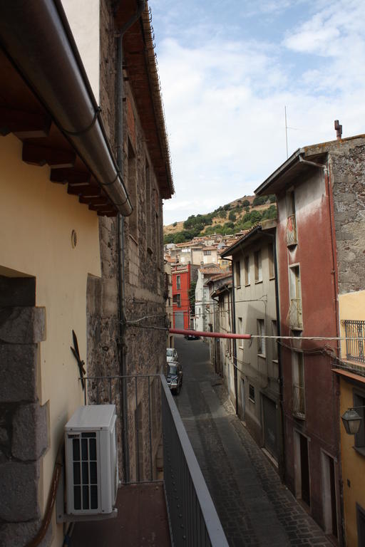 Il Lupo Rosso Santu Lussurgiu Exterior foto